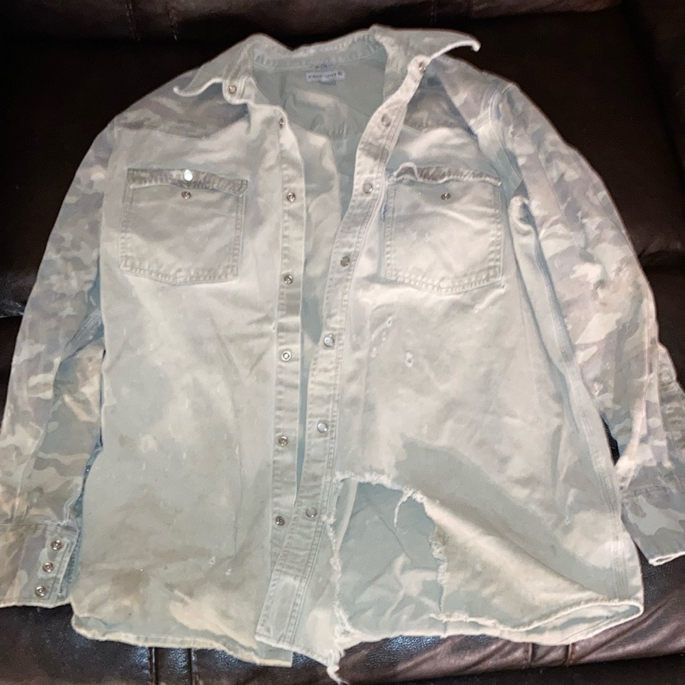 Mens Carhartt button down shirt